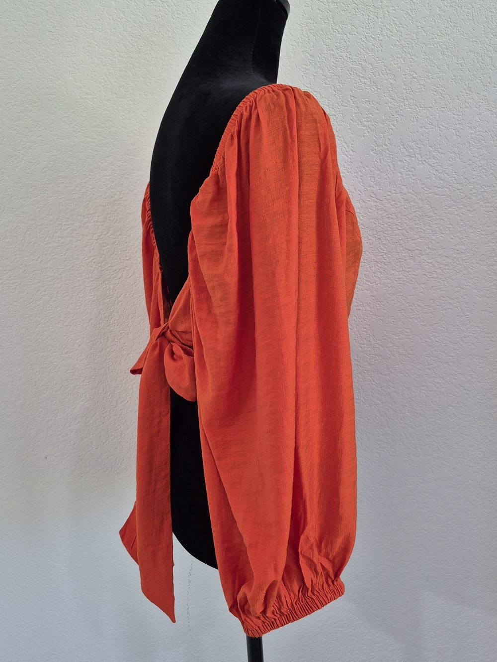 Express Tie-Back Puff Sleeve Top in Vibrant Orange